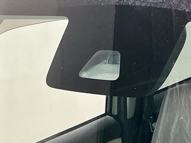 ムーヴキャンバスＸリミテッドメイクアップ　ＳＡII横滑り防止システム　アイドルストップ　セキュリティ　運転席助手席エアバッグ　ナビＴＶ　キーフリーシステム　レーンアシスト　電動格納ミラー　スマートキー　ベンチシート　オートライト（栃木県）の中古車