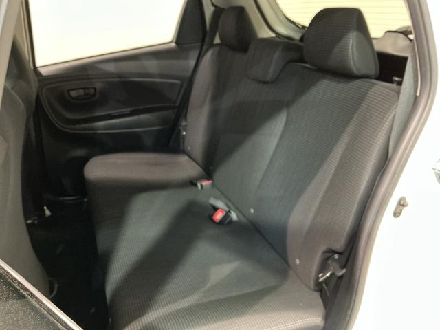 ヴィッツハイブリッドＦナビゲーション　バックカメラ　ＬＥＤヘッドライト　オートライト　スマートキー（栃木県）の中古車