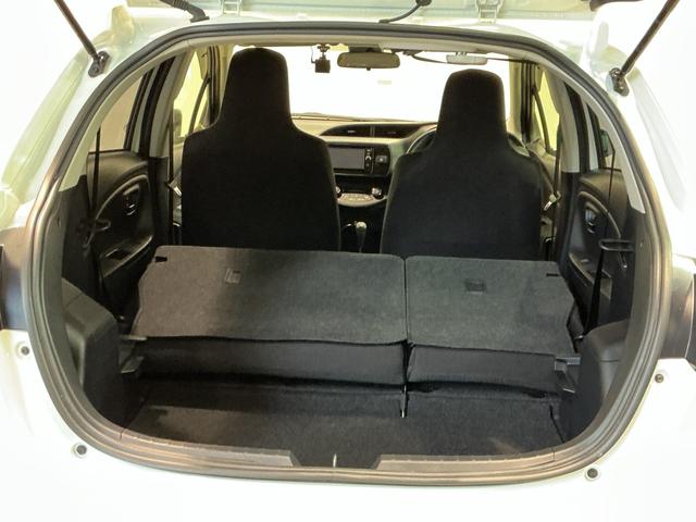 ヴィッツハイブリッドＦナビゲーション　バックカメラ　ＬＥＤヘッドライト　オートライト　スマートキー（栃木県）の中古車