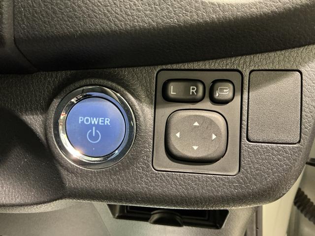 ヴィッツハイブリッドＦナビゲーション　バックカメラ　ＬＥＤヘッドライト　オートライト　スマートキー（栃木県）の中古車