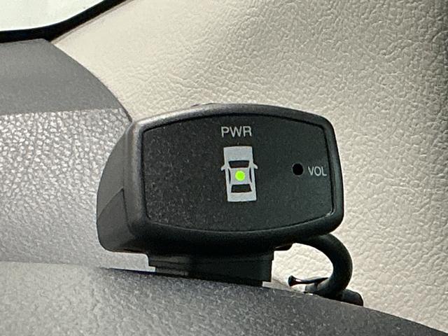 ヴィッツハイブリッドＦナビゲーション　バックカメラ　ＬＥＤヘッドライト　オートライト　スマートキー（栃木県）の中古車