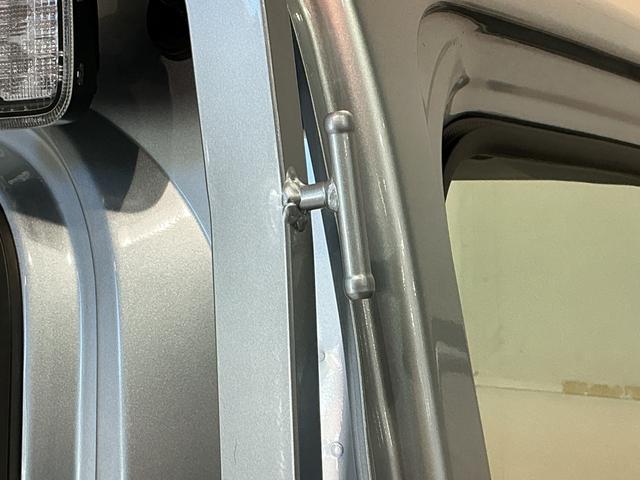 ハイゼットトラックスタンダード 農用スペシャルWエアバッグ 車線逸脱警報 エコアイドル 切替4WD 衝突回避支援ブレーキ機能 パワーステアリング 運転席エアバッグ エアコン ESC オートハイビーム ABS 衝突安全ボディ(栃木県)の中古車