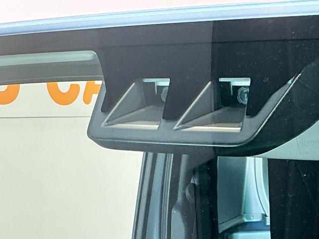 ハイゼットトラックスタンダード 農用スペシャルWエアバッグ 車線逸脱警報 エコアイドル 切替4WD 衝突回避支援ブレーキ機能 パワーステアリング 運転席エアバッグ エアコン ESC オートハイビーム ABS 衝突安全ボディ(栃木県)の中古車