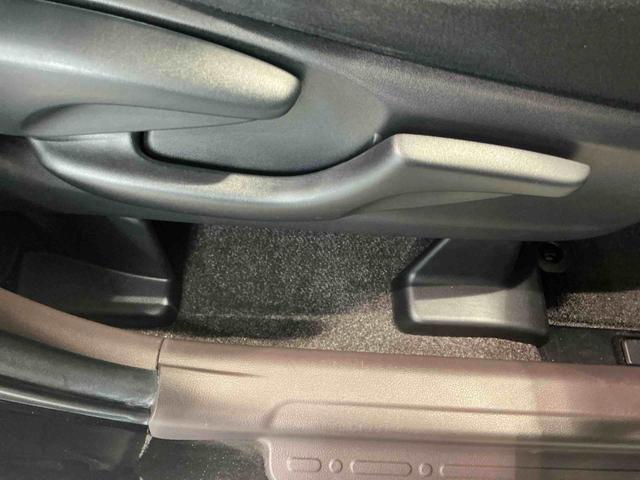 スペイドＦ左側スライドドア　電動ミラー　イモビライザー　横滑り防止システム　Ｒカメラ　メンテナンスノート　ナビ　ＥＴＣ付き　リモコンキー　オートライト　衝突安全ボディ　運転席エアバック（栃木県）の中古車