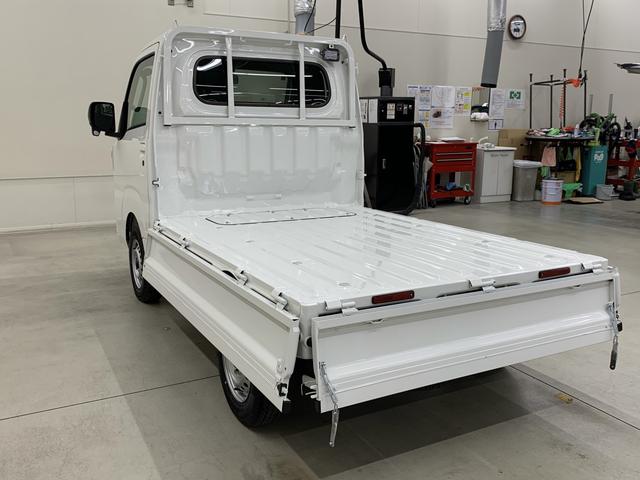 ハイゼットトラックEXT 4WDマニュアルエアコン・プッシュボタンスタート・アイドリングストップ・オートライト・オートマチックハイビーム・スマートアシスト(群馬県)の中古車