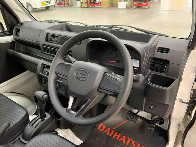 ハイゼットトラックスタンダード 農用スペシャル 4WDオートライト・オートマチックハイビーム・AMFMラジオ・マニュアルエアコン・キーレスエントリー・アイドリングストップ・スマートアシスト(群馬県)の中古車