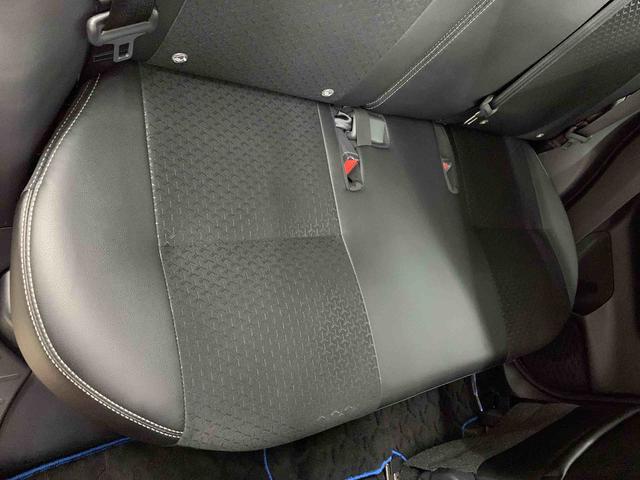 ロッキープレミアムG HEV 2WDLEDヘッドライト・ディスプレイオーディオ・ドライブレコーダー・オートライト・オートマチックハイビーム・プッシュスタートボタン・オートエアコン・電動パーキングブレーキ・スマートアシスト(群馬県)の中古車