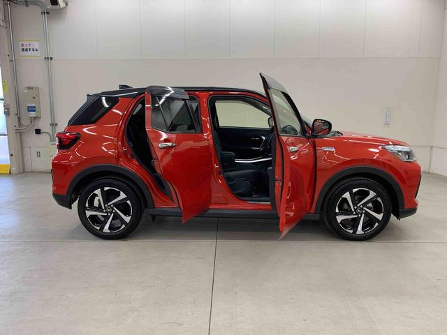 ロッキープレミアムG HEV 2WDLEDヘッドライト・ディスプレイオーディオ・ドライブレコーダー・オートライト・オートマチックハイビーム・プッシュスタートボタン・オートエアコン・電動パーキングブレーキ・スマートアシスト(群馬県)の中古車