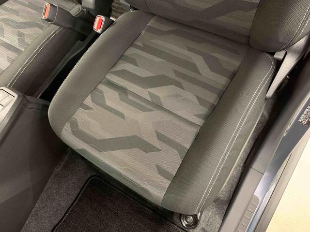 タフトＧターボ　ダーククロムベンチャー　２ＷＤ　走行３９１８キロＬＥＤヘッドライト　オートライト　電動格納式ドアミラー　プッシュボタンスタート　アイドリングストップ　シートヒーター　スマートアシスト　ガラスルーフ　オートエアコン　バックカメラ（群馬県）の中古車