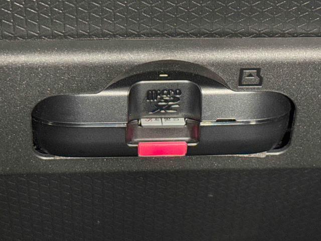 タントカスタムRSスタイルセレクション純正ナビ・ドラレコ・ETC付まごころ保証1年間・走行距離無制限・LEDヘッドライト・フロントフォグランプ・両側電動スライドドア・オートエアコン・キーフリーキー(東京都)の中古車