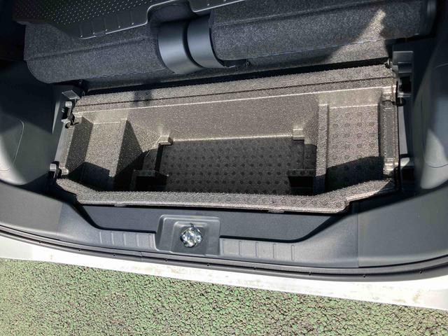 タントカスタムＲＳリミテッド　届け出済み未使用車保証　新車保証・まごころ保証　１年間・走行距離無制限付き（東京都）の中古車