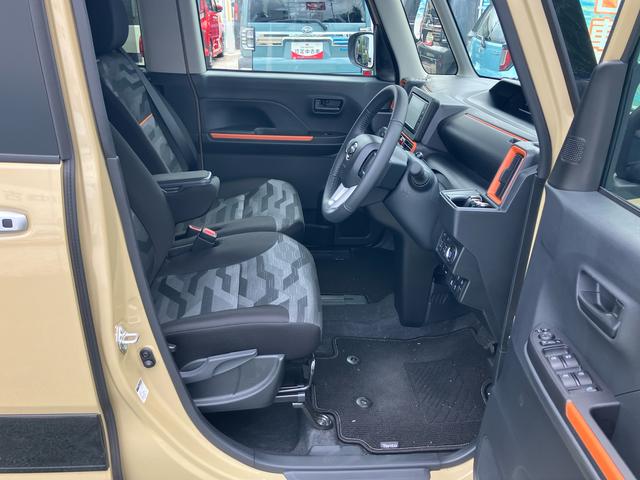 タントファンクロスターボ（東京都）の中古車