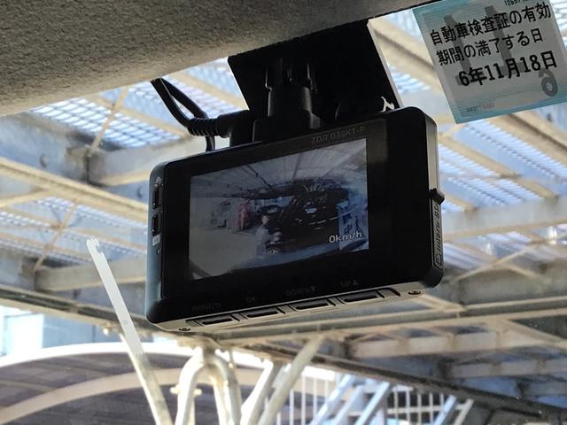 トールＧＬＥＤヘッドライト　両側電動パワースライドドアー　コーナーセンサー　ブラックインテリア　オートエアコン　フットブレーキ　バックカメラ　カーペットマット（千葉県）の中古車