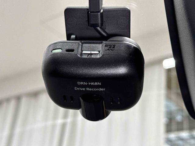 キャストアクティバＸ　ＳＡIII　純正７インチナビ　前方連動ドラレコバックカメラ　ＥＴＣ　オートエアコン　オートライト　電動格納ミラー　ワイドバイザー　ハロゲンヘッドライト　ウレタンステアリング＆シフトノブ　セキュリティーアラーム　１５インチタイヤ＆ホイルキャップ（東京都）の中古車