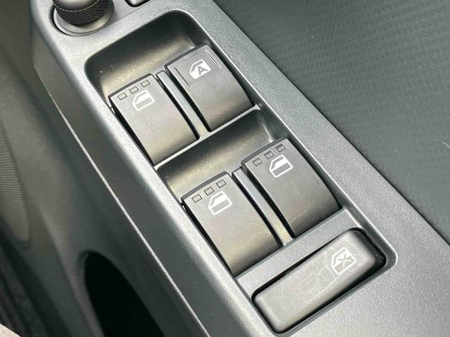 ミライースＸ　ＳＡIII　リヤスモークガラス　キーレスキー保証　新車保証・まごころ保証　１年間・走行距離無制限付き　ＬＥＤヘッドライト　４か所コーナーセンサー　１４インチホイルキャップ　ＣＤデッキ　バックカメラ（東京都）の中古車