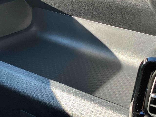 タントカスタムRS 届け出済み未使用車保証 新車保証・まごころ保証 1年間・走行距離無制限付き(東京都)の中古車