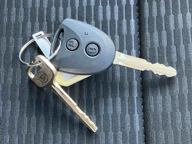 ハイゼットカーゴＤＸ　届け出済み未使用車保証　新車保証・まごころ保証　１年間・走行距離無制限付き（東京都）の中古車