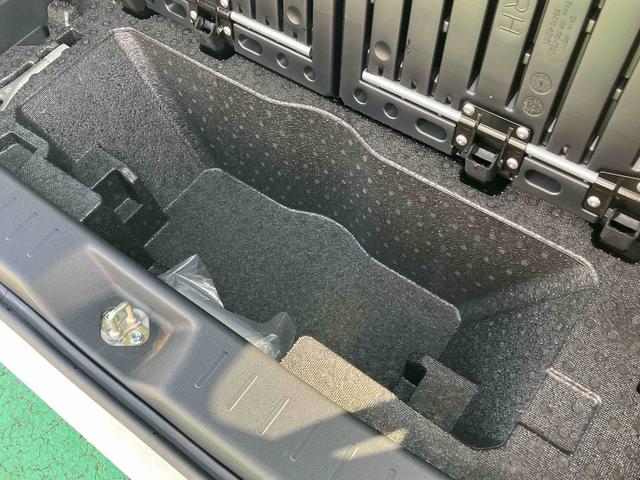 ムーヴキャンバスＧメイクアップリミテッド　ＳＡIII保証　新車保証・まごころ保証　１年間・走行距離無制限付き（東京都）の中古車