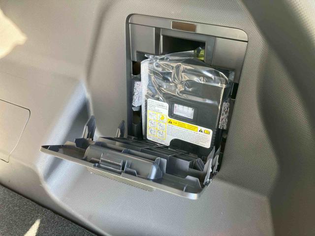 ロッキープレミアムＧ　ＨＥＶ保証　新車保証・まごころ保証　１年間・走行距離無制限付き（東京都）の中古車