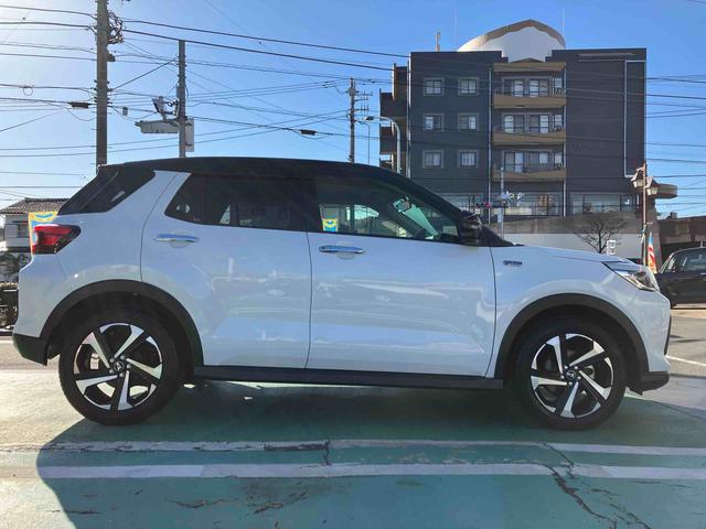 ロッキープレミアムＧ　ＨＥＶ保証　新車保証・まごころ保証　１年間・走行距離無制限付き（東京都）の中古車