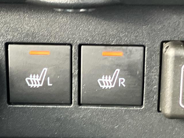 ロッキープレミアムＧ　ＨＥＶ　純正ナビ　ＥＴＣ　ドライブレコーダー保証　新車保証・まごころ保証　１年間・走行距離無制限付き　純正ナビ　ＥＴＣ車載器　ドライブレコーダー　アダプティブクルーズコントロール　ＬＥＤヘッドランプ　前席シートヒーター　キーフリーシステム（東京都）の中古車