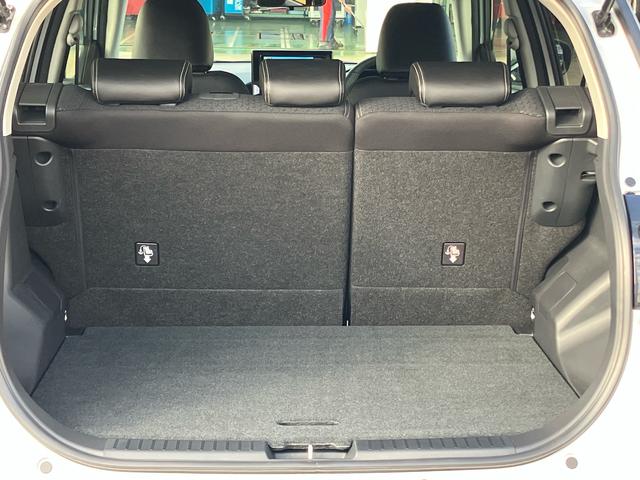 ロッキープレミアムＧ　ＨＥＶ　純正ナビ　ＥＴＣ　ドライブレコーダー保証　新車保証・まごころ保証　１年間・走行距離無制限付き　純正ナビ　ＥＴＣ車載器　ドライブレコーダー　アダプティブクルーズコントロール　ＬＥＤヘッドランプ　前席シートヒーター　キーフリーシステム（東京都）の中古車