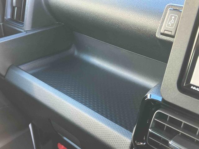 タントカスタムＲＳ保証　新車保証・まごころ保証　１年間・走行距離無制限付き（東京都）の中古車