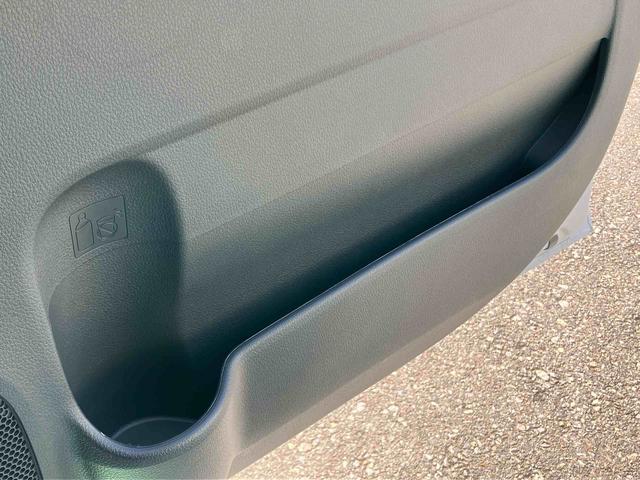 ムーヴキャンバスストライプスＧ　届け出済み未使用車保証　新車保証・まごころ保証　１年間・走行距離無制限付き（東京都）の中古車