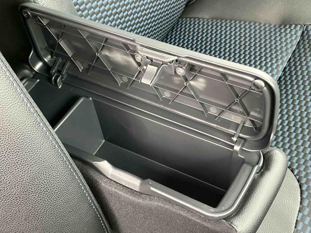 タントカスタムＲＳ保証　新車保証・まごころ保証　１年間・走行距離無制限付き（東京都）の中古車