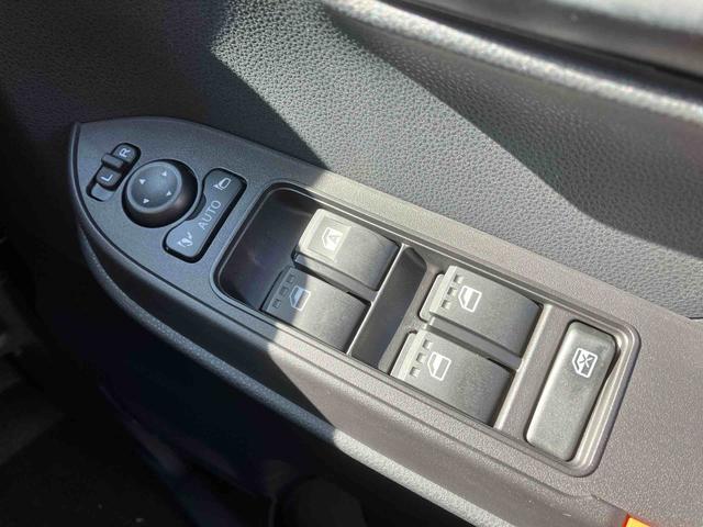 タントファンクロスリミテッド 届け出済み未使用車保証 新車保証・まごころ保証 1年間・走行距離無制限付き(東京都)の中古車