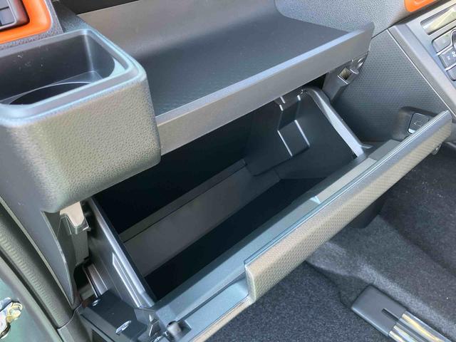 タントファンクロスリミテッド 届け出済み未使用車保証 新車保証・まごころ保証 1年間・走行距離無制限付き(東京都)の中古車