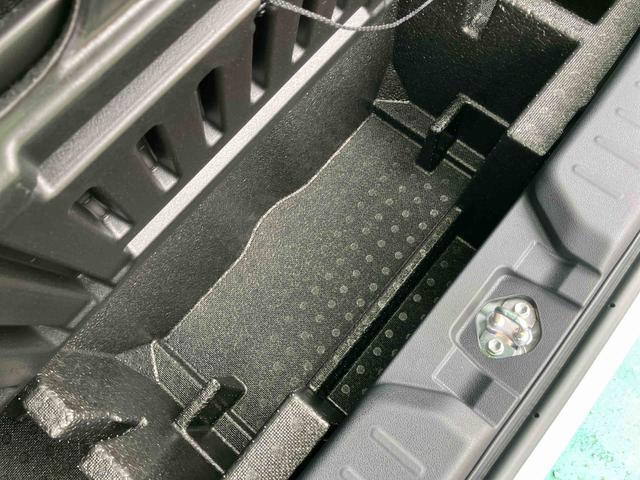 ムーヴキャンバスストライプスGターボ 届け出済み未使用車保証 新車保証・まごころ保証 1年間・走行距離無制限付き・両ドア電動スライドドア・LEDヘッドライト装備・シートヒーター装備(東京都)の中古車