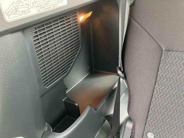 トールカスタムＧ　９インチディスプレイオーディオ　パノラマモニター保証　新車保証・まごころ保証　１年間・走行距離無制限付き・９インチディスプレイオーディオ装備・ＬＥＤヘッドライト装備・パノラマカメラ装備（東京都）の中古車