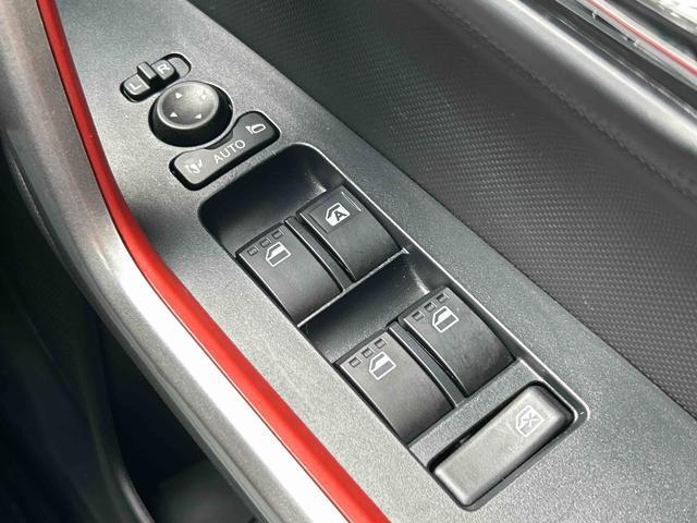 ロッキーX HEV 9インチディスプレイオーディオ装備保証 新車保証・まごころ保証 1年間・走行距離無制限付き・9インチディスプレイオーディオ装備・LEDヘッドライト装備・シートヒーター装備(東京都)の中古車