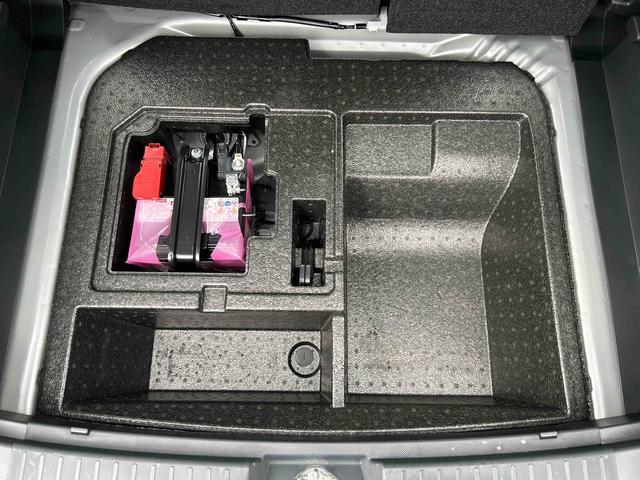 ロッキーX HEV 9インチディスプレイオーディオ装備保証 新車保証・まごころ保証 1年間・走行距離無制限付き・9インチディスプレイオーディオ装備・LEDヘッドライト装備・シートヒーター装備(東京都)の中古車