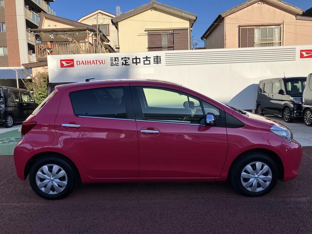 ヴィッツジュエラ　７インチナビ　ワンセグ　バックカメラ　ＥＴＣ保証１年間・距離無制限付き　電動格納ミラー　パワーウィンドウ　スマートキー　運転席シートリフト　５人乗り　衝突回避支援ブレーキ（東京都）の中古車
