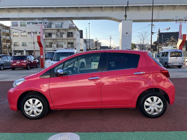 ヴィッツジュエラ　７インチナビ　ワンセグ　バックカメラ　ＥＴＣ保証１年間・距離無制限付き　電動格納ミラー　パワーウィンドウ　スマートキー　運転席シートリフト　５人乗り　衝突回避支援ブレーキ（東京都）の中古車