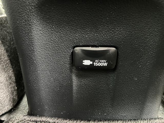 プリウスＡツーリングセレクション　ナビ　バックカメラ　ＥＴＣ保証１年間・距離無制限付き　ＬＥＤヘッドライト　オートライト　オートハイビーム　ＡＣ１００Ｖ電源　ヘッドアップディスプレイ　シートヒーター　運転席電動シート　ＨＤＭＩ接続　ＡＣＣ　前後ソナーセンサー（東京都）の中古車