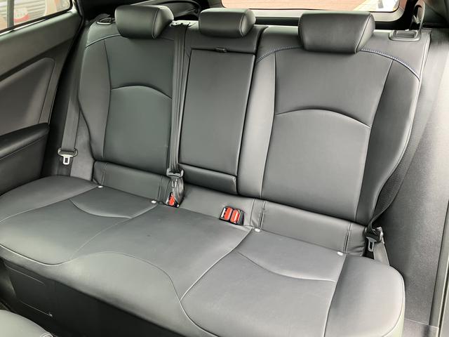 プリウスＡツーリングセレクション　ナビ　バックカメラ　ＥＴＣ保証１年間・距離無制限付き　ＬＥＤヘッドライト　オートライト　オートハイビーム　ＡＣ１００Ｖ電源　ヘッドアップディスプレイ　シートヒーター　運転席電動シート　ＨＤＭＩ接続　ＡＣＣ　前後ソナーセンサー（東京都）の中古車