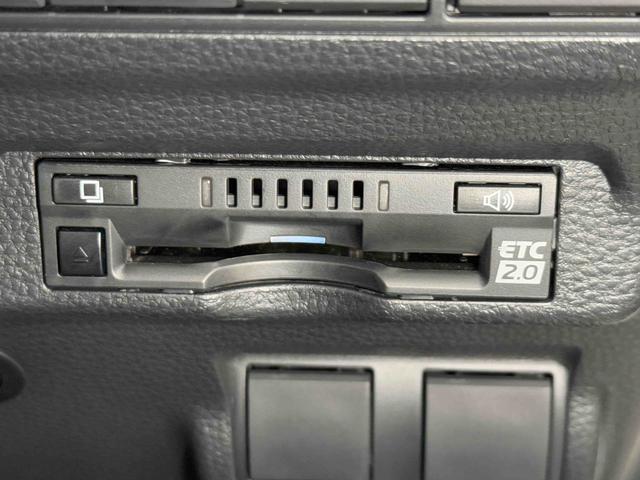 カローラクロスＳ　マルチディスプレイ　ＥＴＣ２．０　バックカメラ保証１年間・距離無制限付き　スマートキー　Ｂｌｕｅｔｏｏｔｈオーディオ　前後ソナーセンサー　オートエアコン　パーキングサポートブレーキ　ロードサインアシスト　プリクラッシュセーフティ（東京都）の中古車