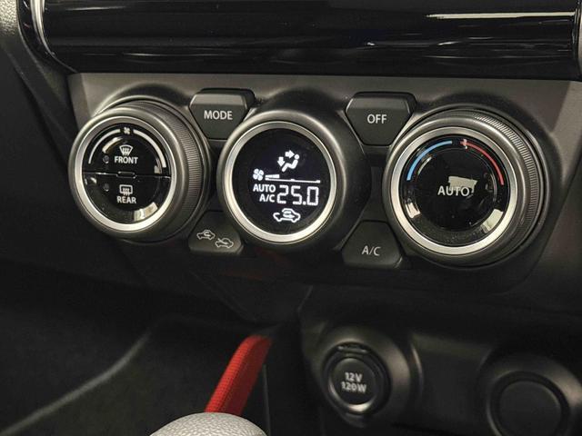 スイフトスポーツベースグレード　ナビ　Ｂｌｕｅｔｏｏｔｈオーディオ　ＥＴＣ保証１年間・距離無制限付き　運転席シートヒーター　運転席シートリフト機能　オートエアコン　ステアリングスイッチ　パドルシフト　電動格納ミラー　パワーウィンドウ　スマートキー　フロントフォグランプ（東京都）の中古車