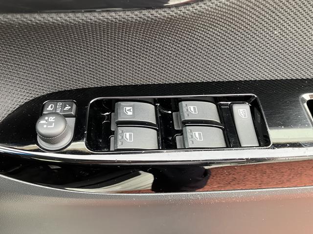 ムーヴカスタム　ＲＳ　ハイパーリミテッドＳＡIII　ナビ　ＥＴＣ保証１年間・距離無制限付き　オートライト　オートハイビーム　オートエアコン　運転席シートヒーター　電動格納ミラー　アイドリングストップ　運転席シートリフト　ＬＥＤフォグランプ　１５インチアルミホイール（東京都）の中古車