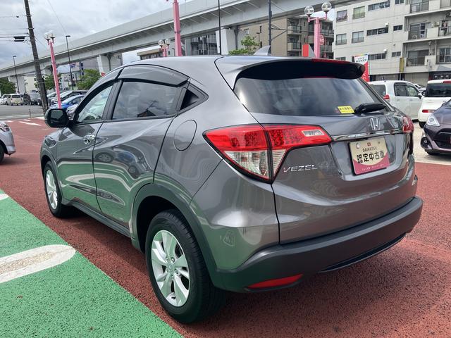 ヴェゼルＸ・ホンダセンシング　ナビ　バックカメラ　ＥＴＣ　ＣＤ再生保証１年間・距離無制限付き　ＦＭ／ＡＭラジオ　ＡＣＣ　電動格納ミラー　パワーウィンドウ　運転席シートリフト　電動パーキングブレーキ　オートブレーキホールド機能　ＵＳＢ入力端子（東京都）の中古車