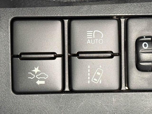 シエンタＧ　純正メモリーナビ　バックカメラ　前後方ドラレコ　ＥＴＣ保証１年間・距離無制限付き　フルセグ　ＤＶＤ再生　ＣＤ再生　オートエアコン　電動格納ミラー　パワーウィンドウ　ステアリングスイッチ　衝突回避支援システム　車線逸脱警報機能　７人乗り　ＦＭ／ＡＭラジオ（東京都）の中古車