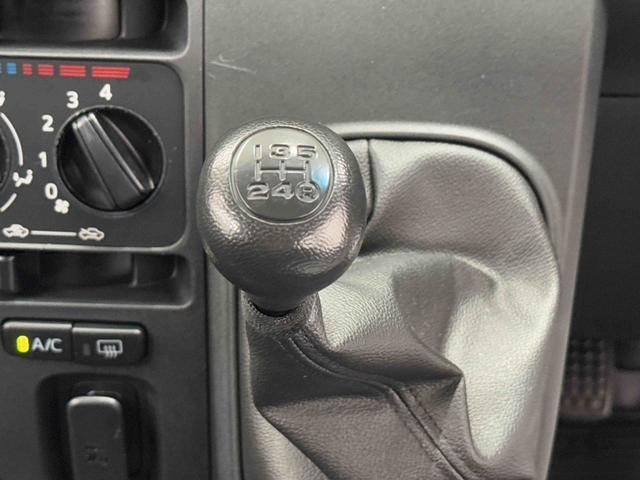 ハイゼットカーゴＤＸ　ＳＡIII　ＦＭ／ＡＭラジオ　５速ＭＴ車保証１年間・距離無制限付き　スペアタイヤ　アイドリングストップ（東京都）の中古車