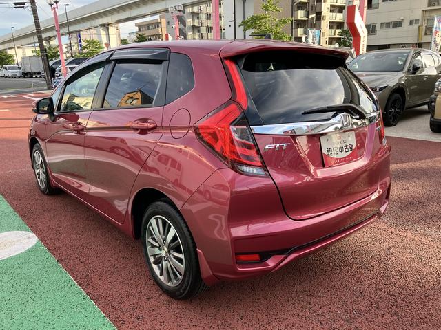 フィットハイブリッドＬ　ホンダセンシング　ナビ　バックカメラ　ＥＴＣ　フルセグ保証１年間・距離無制限付き　ＦＭ／ＡＭラジオ　電動格納ミラー　パワーウィンドウ　ステアリングリモコン　オートポール　運転席シートリフト　ＵＳＢ入力端子　純正１５インチアルミホイール　前方ドラレコ（東京都）の中古車