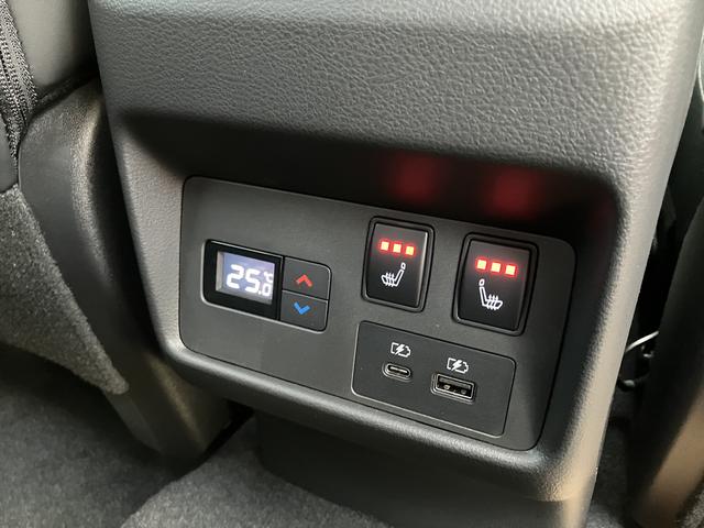 エクストレイルＧ　ｅ−４ＯＲＣＥ　ナビ　アラウンドビューモニター　ＥＴＣ保証１年間・距離無制限付き　ＦＭ／ＡＭラジオ　オートエアコン　シートヒーター　リヤエアコン　電動パーキングブレーキ　ＡＣＣ　インテリジェントルームミラー　電動バックドア　オートブレーキホールド機能（東京都）の中古車