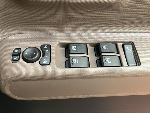 ムーヴキャンバスセオリーGターボ ACC パノラマモニター対応 CDステレオ保証1年間・距離無制限付き シートヒーター ホッとカップホルダー 置き楽ボックス パワーウィンドウ 前後コーナーセンサー アイドリングストップ車 電動パーキングブレーキ オートブレーキホールド機能(東京都)の中古車