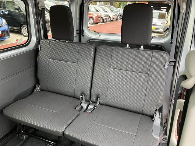 ハイゼットカーゴクルーズターボ　届出済み未使用車　デジタルインナーミラー保証１年間・距離無制限付き　前後コーナーセンサー　オーディオレス仕様　両側スライドドア　スライドドアイージークローザー　マニュアルエアコン　キーフリー　パワーウィンドウ（東京都）の中古車