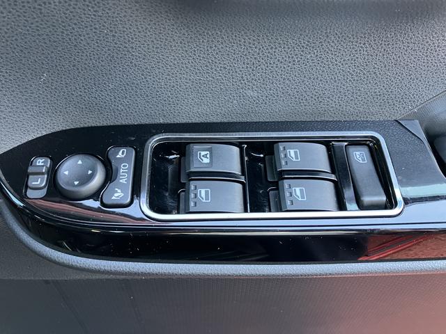 タントカスタムＲＳ　純正ナビ　パノラマモニター　ＥＴＣ　フルセグ保証１年間・距離無制限付き　Ｂｌｕｅｔｏｏｔｈオーディオ　ＤＶＤ再生　ＣＤ再生　ＡＣＣ　アイドリングストップ　シートヒーター　運転席シートリフト　運転席ロングスライドシート　前後コーナーセンサー（東京都）の中古車